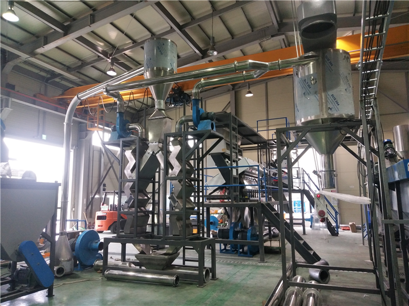 PET Cola Bottle Recycling Plastic Machinery 6000kg/H Bottle Conveyor Belt