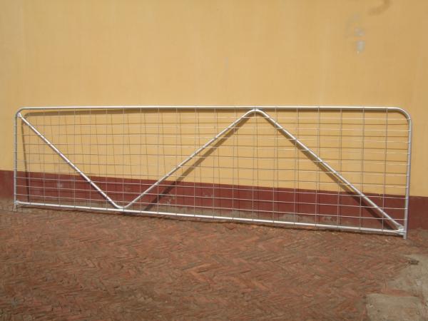 Quality Gate N Stay 8' foot (2400mm) - Mesh Metal Farm Gates Brisbane Pick up for sale