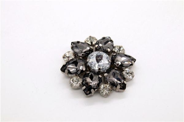 Buy cheap Fashionable Rhinestone Shoe Clips 95mm*22mm With Hanging Plating from wholesalers
