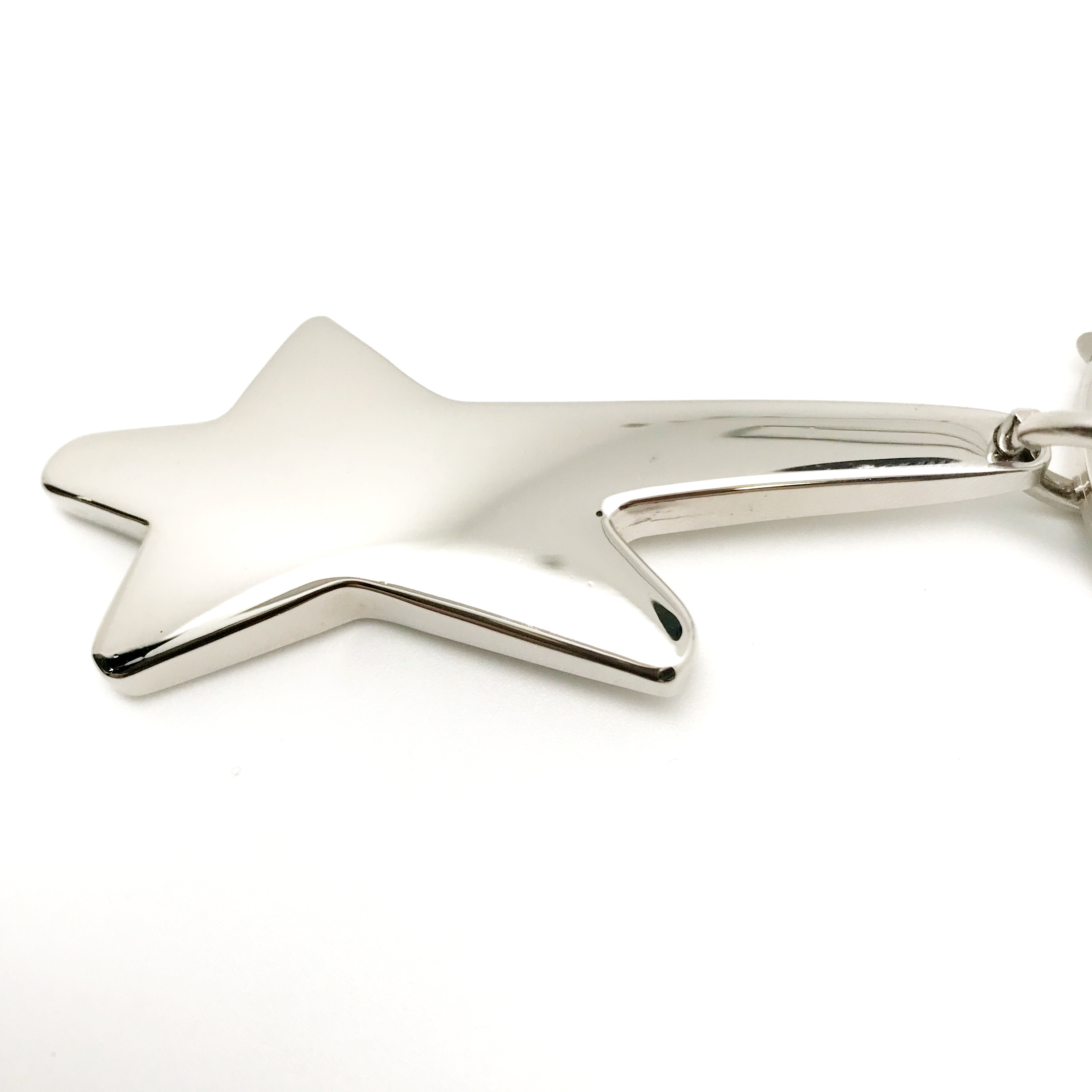 Durable and Versatile Custom Star Keychains with Logo Personalization
