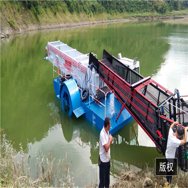 5000m3 Aquatic Weed Harvesting machine Water Reed Harvester Hyacinth Harvester