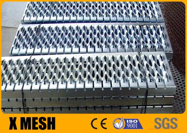 Buy cheap Stainless 2MM Galvanized Steel Grating 240 X 4020MM Anti Slip Tread from wholesalers