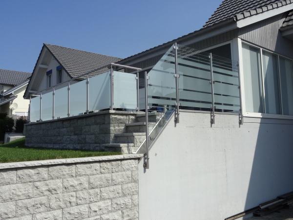 The Balcony Of Stainless Steel Railing Balustersof Adopts V2A Material With Anti