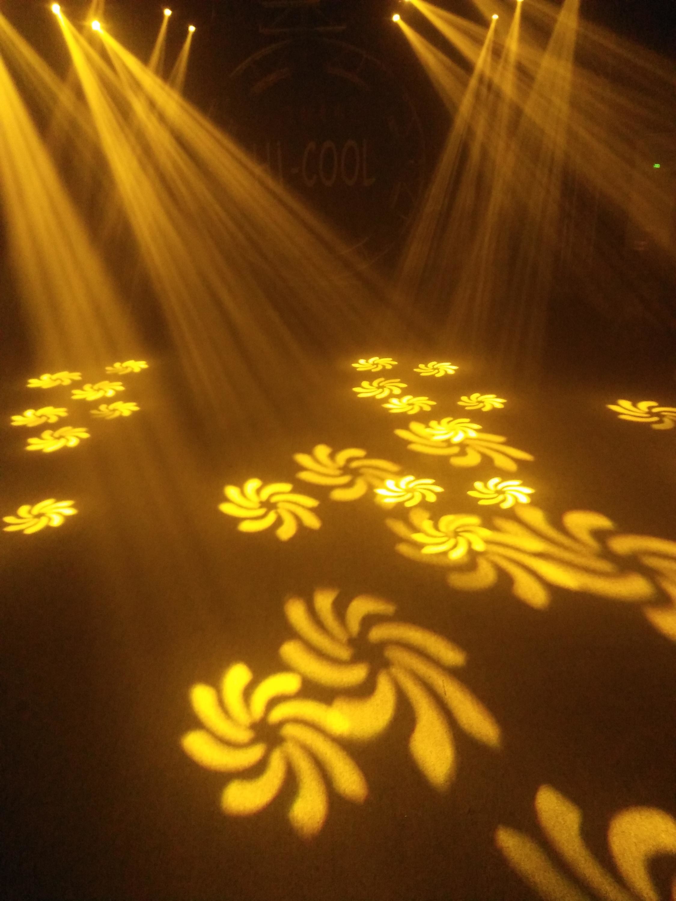 8 0W LED Moving Head Light , Pattern / Gobo Spot Light 50000h Working Lifetime