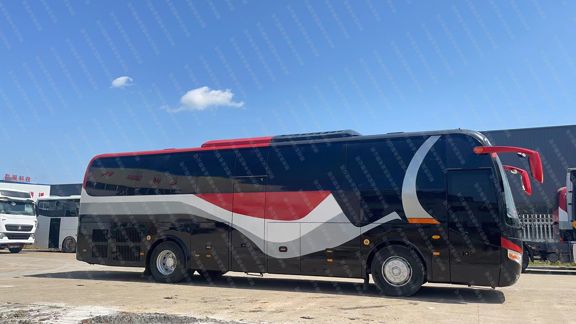 Good Condition 50 Seats Coach Buses Used Bus For Africa with Manual Transmission Type