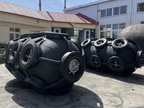 Buy cheap Black Rubber Marine Inflatable Fender High Performance from wholesalers