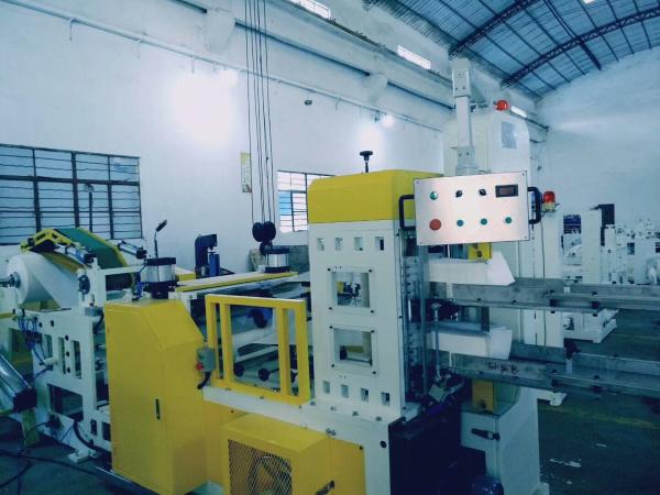 Buy cheap Embossing Unit 3000 Sheets / Min 380V 50HZ Napkin Folding Machine from wholesalers