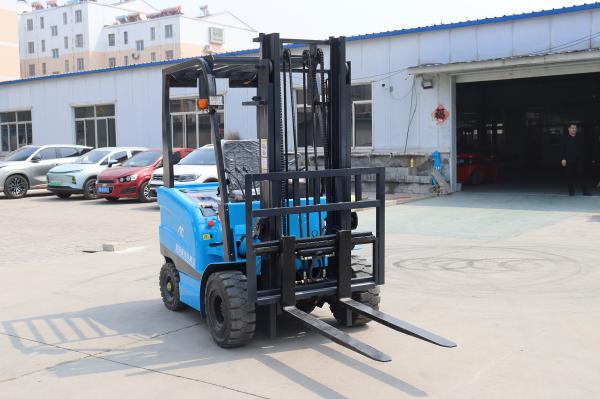 Buy cheap Customized Lifting Height 1 Ton 2 Ton 3 Ton Electric Forklift Safety For Warehouse Handling from wholesalers