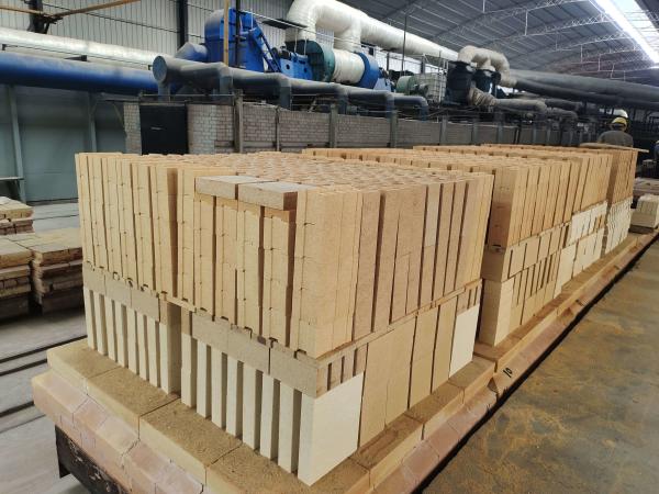 Buy cheap Customizable Acid Resistant Refractory Brick Stove Fire Bricks from wholesalers