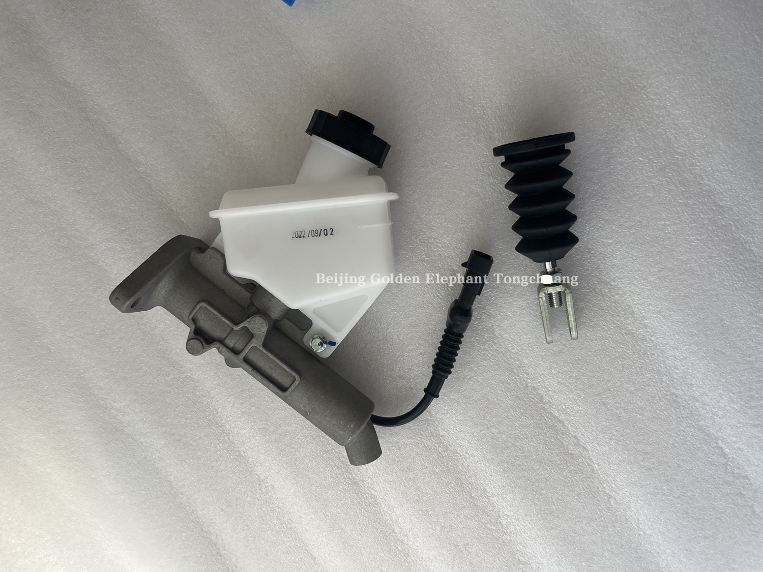 16042520710 OE NO. Generation 1 Midi MPV 08.10-14.06 Foton Omark S5 Omark Hornet European Air Clutch Master Pump Assembly