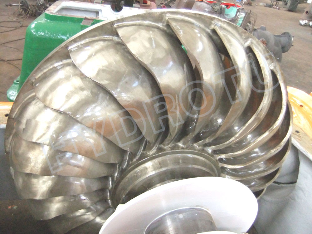 Impulse Water Turbine / Turgo Hydro Turbine 100KW - 1000KW With Stainless Steel Runner