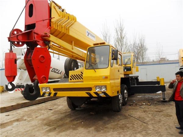 Buy cheap GT650E-3 Tadano used mobile crane from wholesalers