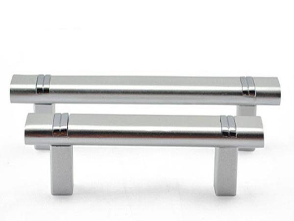 Quality Solid 320mm Aluminum Kitchen Cabinet Handles , Silver Zinc Assembly Aluminium D Handles for sale