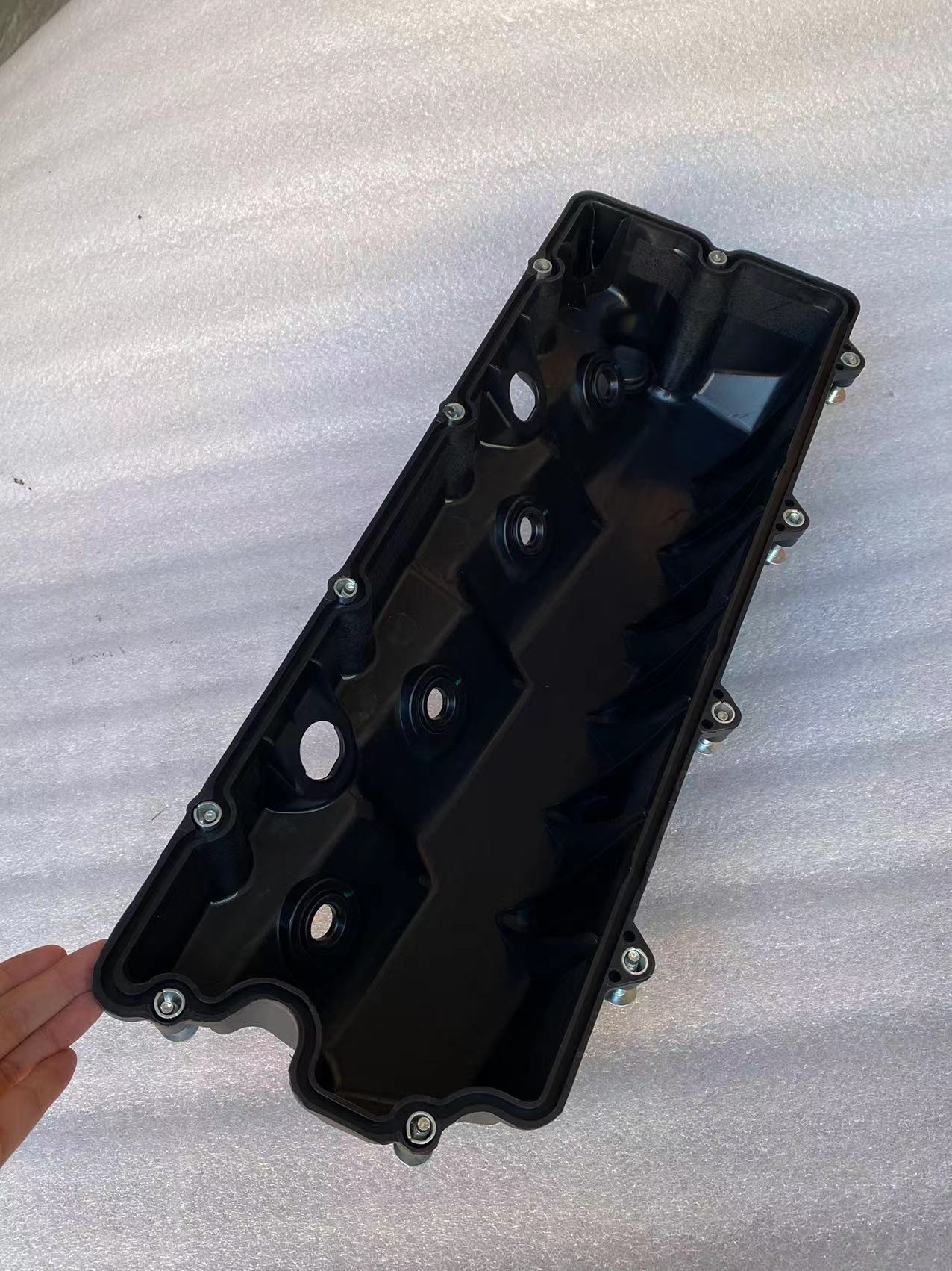 Foton ISF 3.8 O Marco S3 O Bell Valve Cover J4946240F5293 for Auto Accessories 2016-