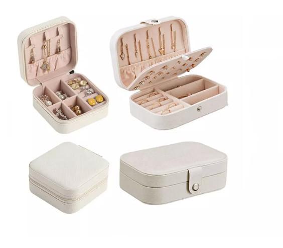 Buy cheap H001 Small Jewelry Box Gift Flannelette Packaging Box Jewelry portable from wholesalers