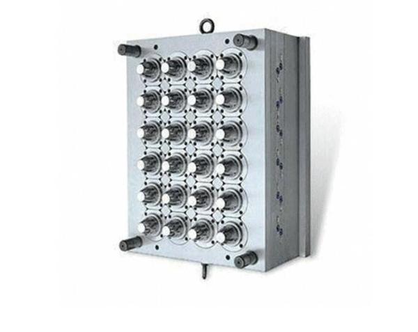 Buy cheap Automobile Truck Auto Parts Mould High Gloss Polishing OEM ISO9001 Standard from wholesalers
