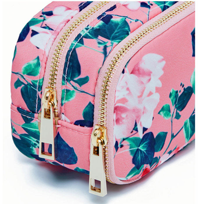 Vintage Floral Printed Zipper Waterproof Travel Wash Bag