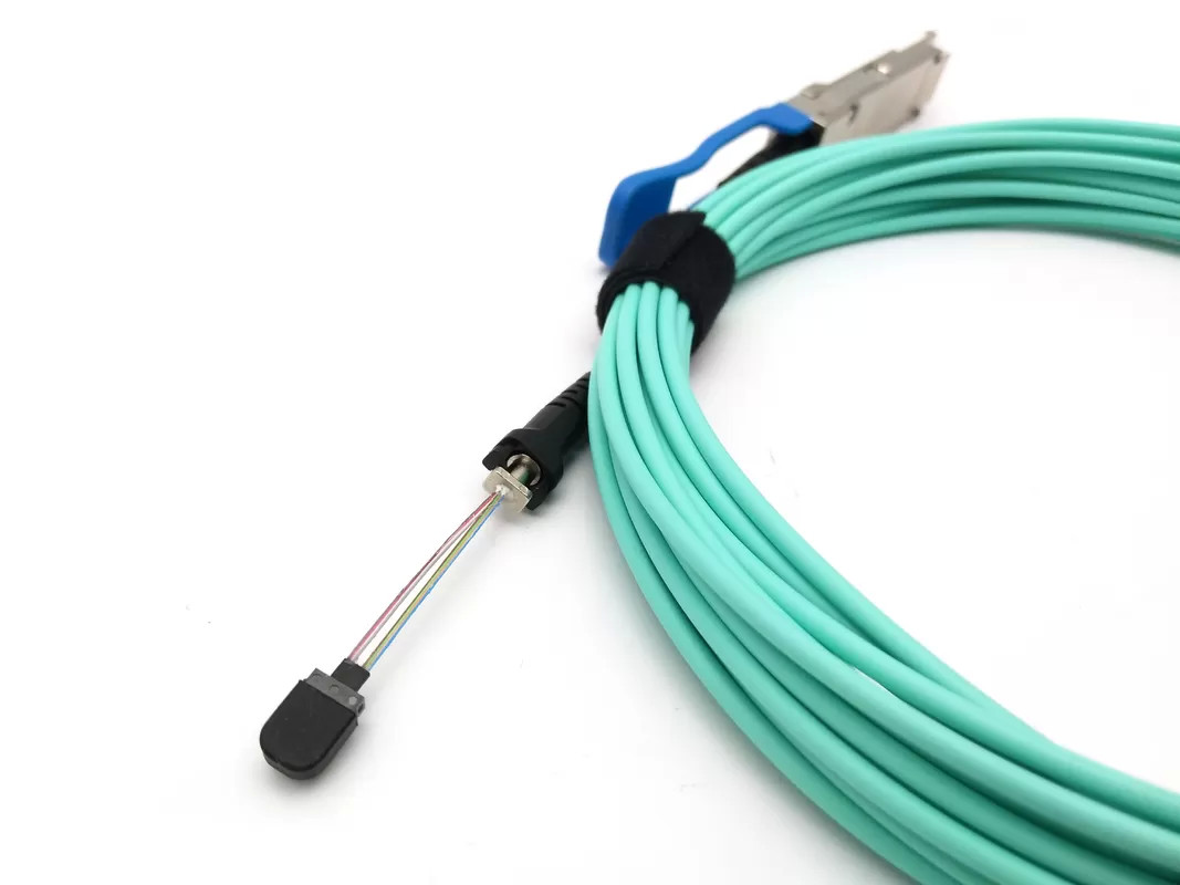 OM3 QSFP+ To QSFP + AOC Active Optical Cable 12.3 GHz