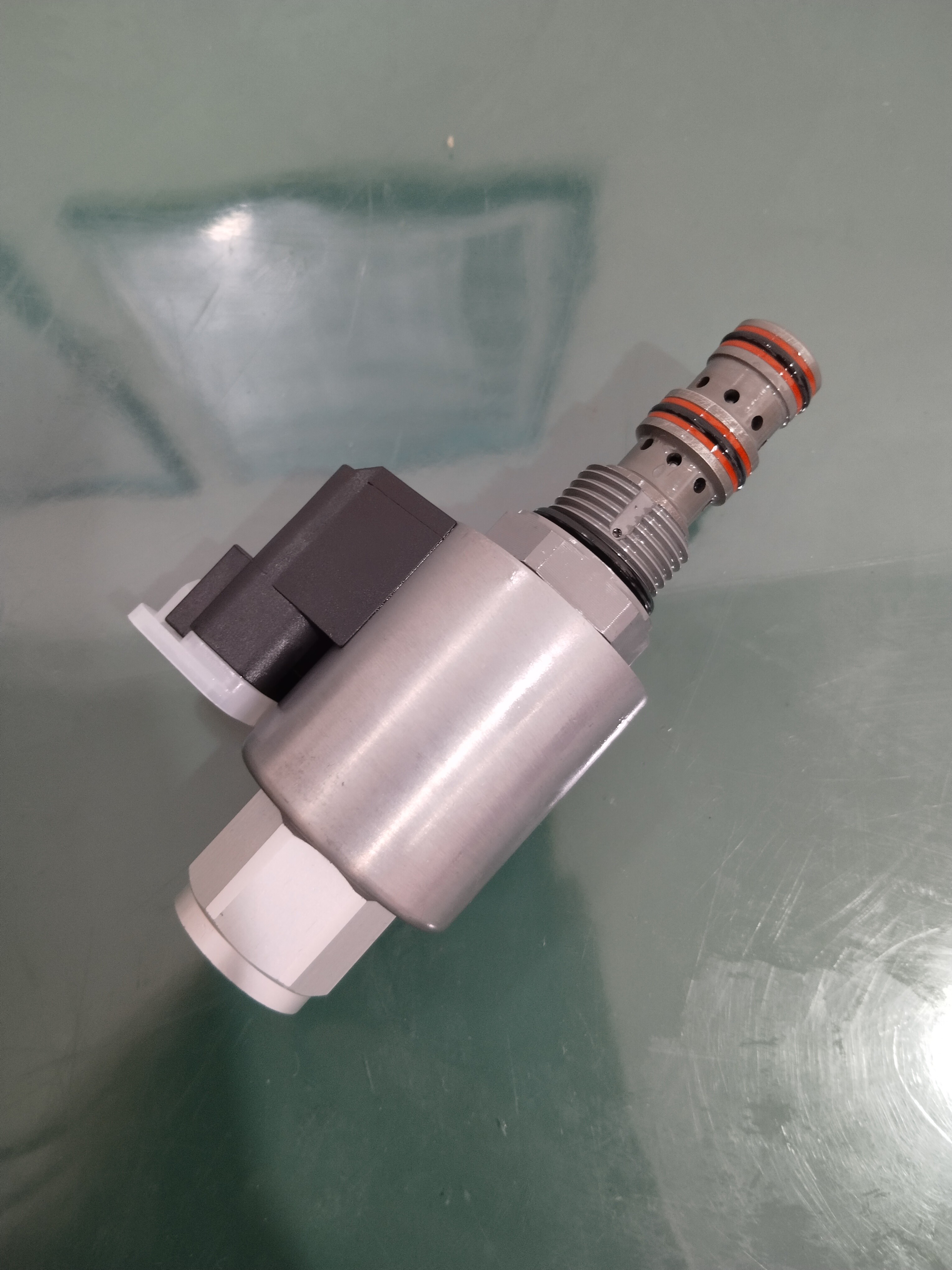 3 Way 2 Position Proportional Directional Valve for Customized Cavity Customer's Request