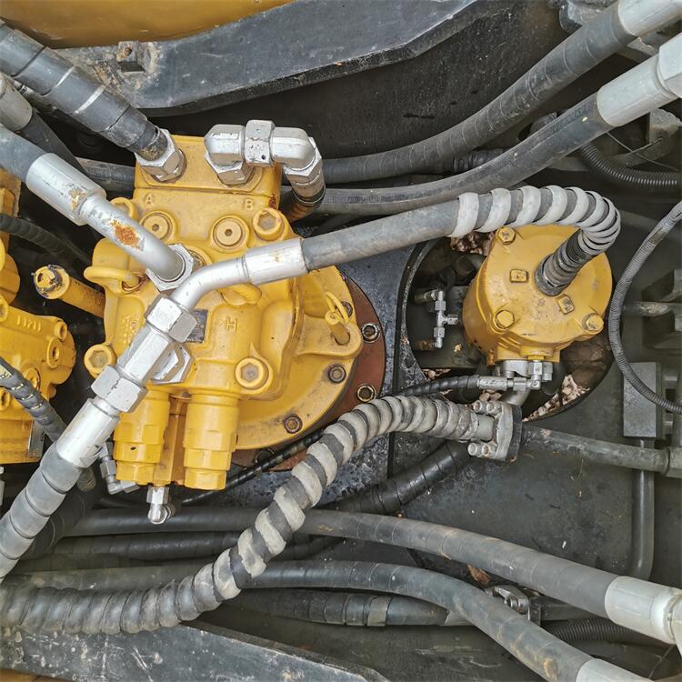 ORIGINAL Hydraulic Valve 15 Ton Sany Medium Excavator Used Sany155 155cpro in Shanghai