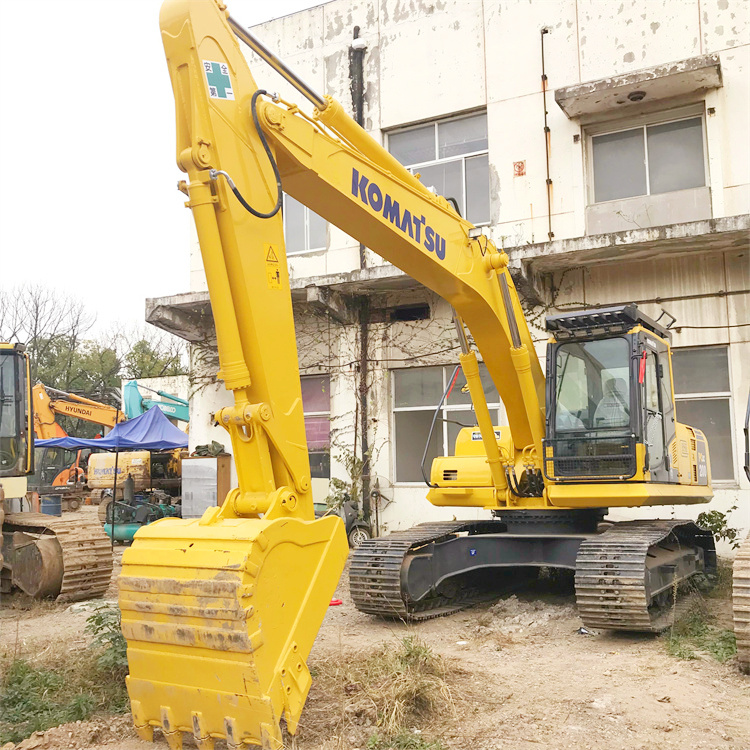110 KW Good Condition Japan Original 20 Ton Hydraulic Used Komatsu PC200 8 Excavator in Shanghai