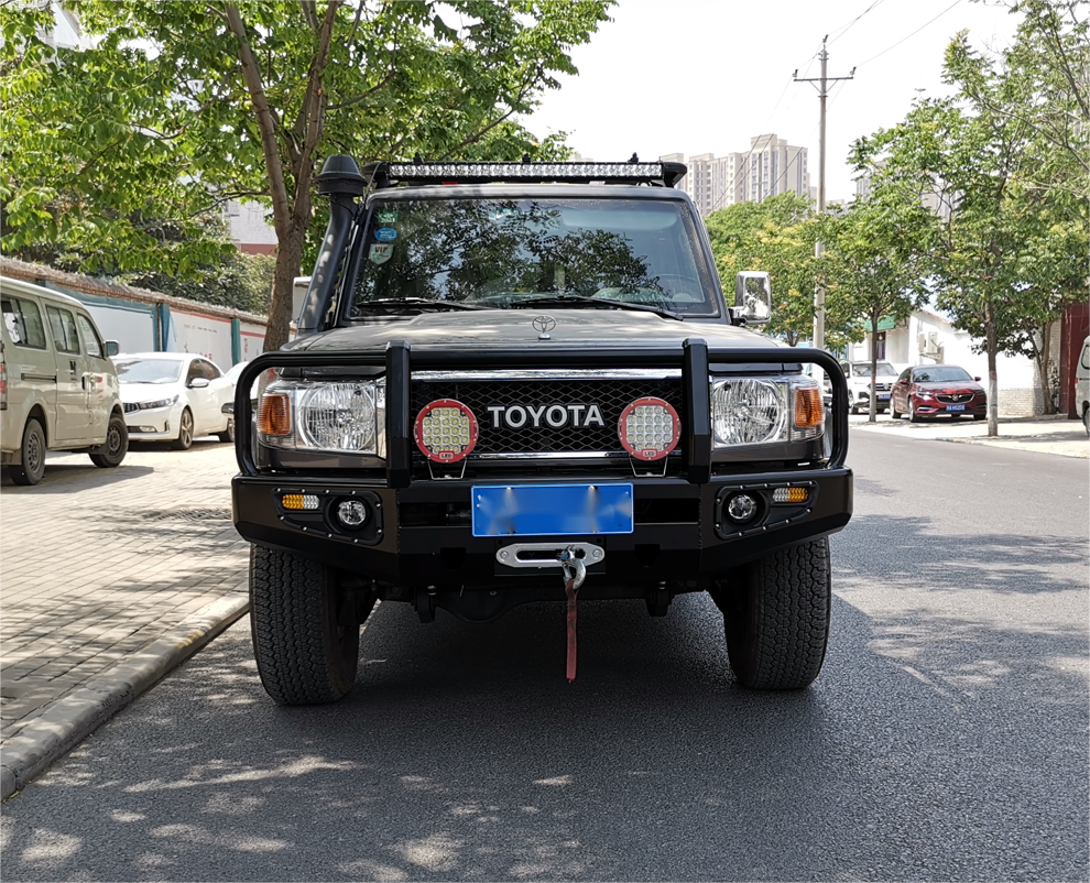 Powder Coated Toyota LC79 Bumper Rear Bumper with Winch Front Bumper and Tire Carrier