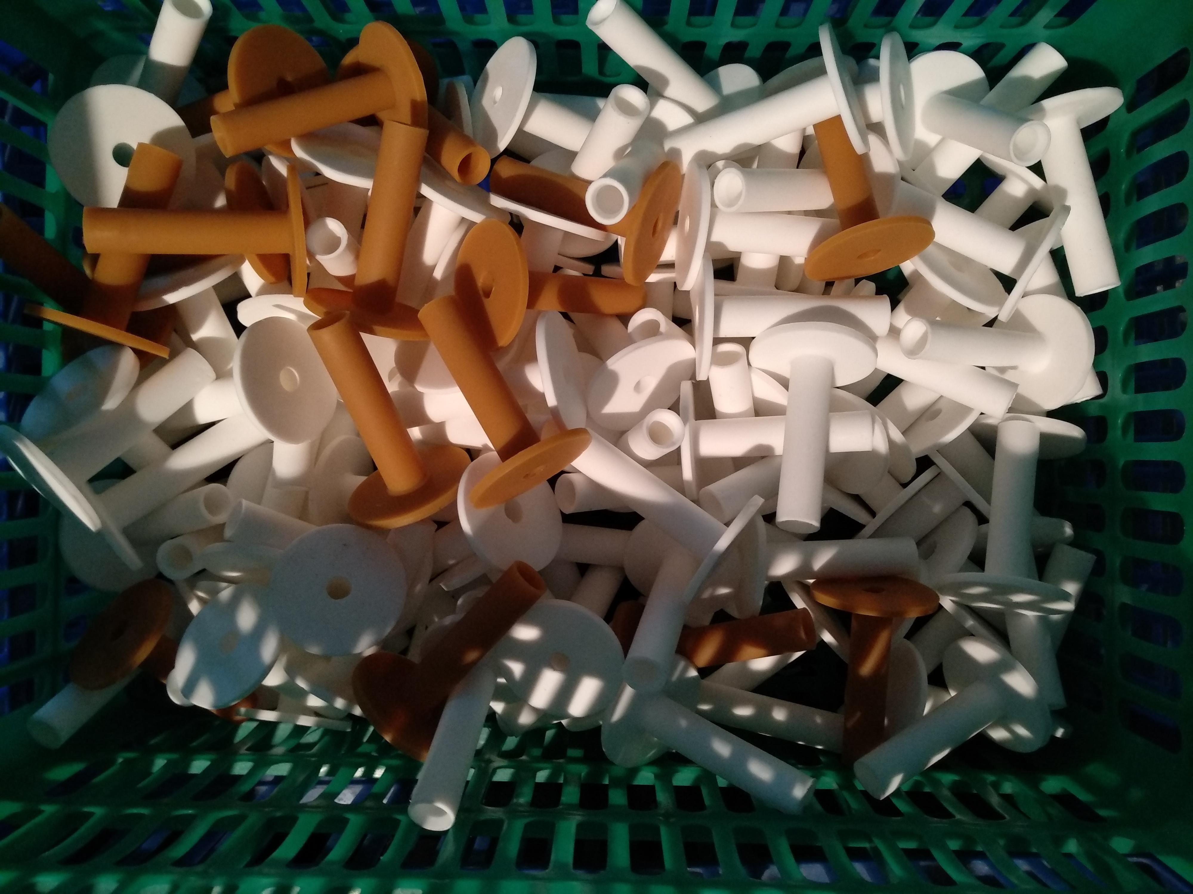 golf tee , golf tees , rubber golf tee , tee mark
