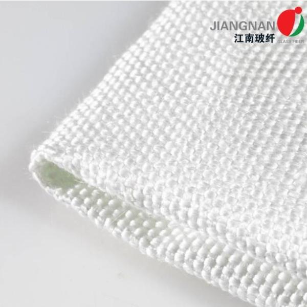 Buy cheap 1.5mm Thickness M30 Texturized Fiberglass Cloth Fiberglass Woven Roving Cloth from wholesalers
