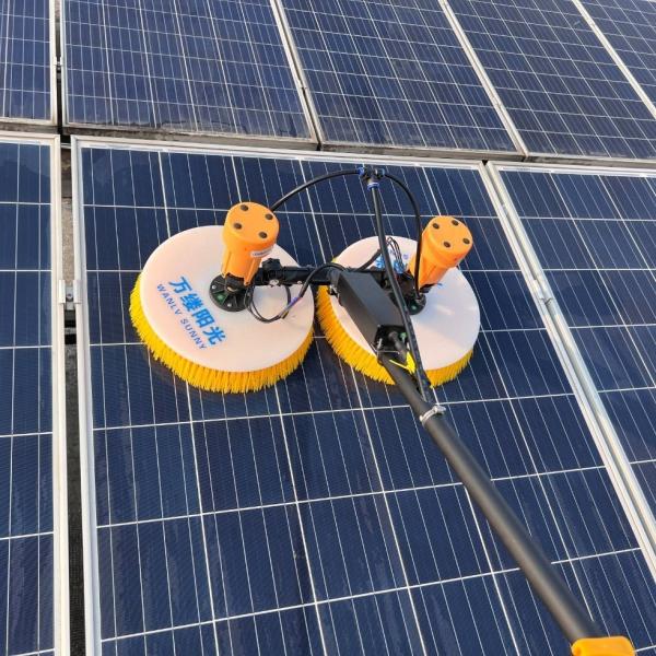 High Pressure Cleaning Retractable Outdoor Rotating Brush for Solar Panel