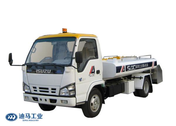 Buy cheap CCC 60km/H 3000L Airport Water Truck from wholesalers