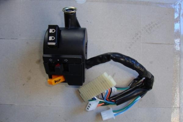 Buy cheap Universal Motorcycle Turn Signal Switch , Black Motorcycle Headlight Switch from wholesalers