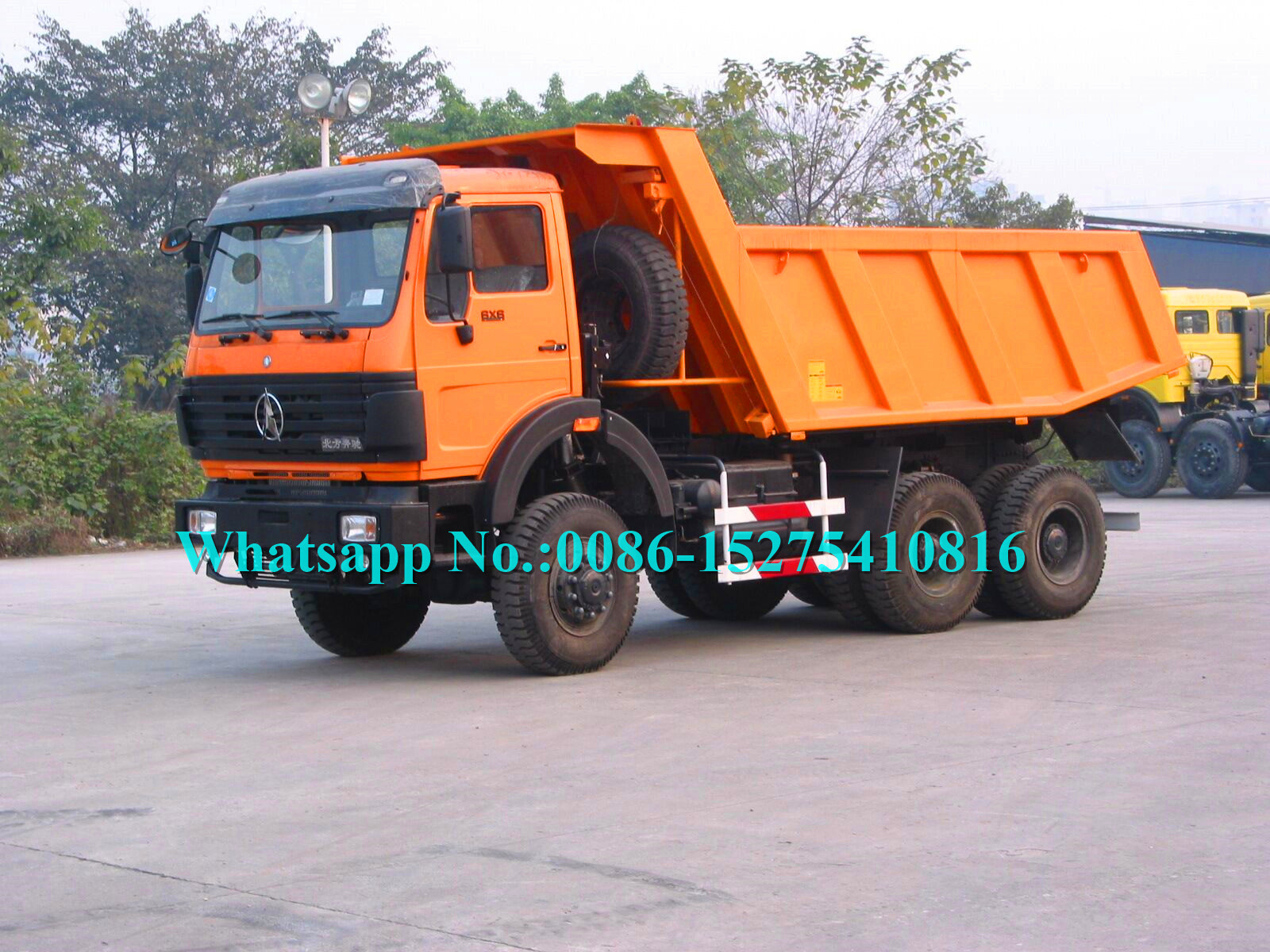 LHD NG80B Cabin Heavy Duty Dump Truck BEIBEN Brand ND3253B38 High Speed