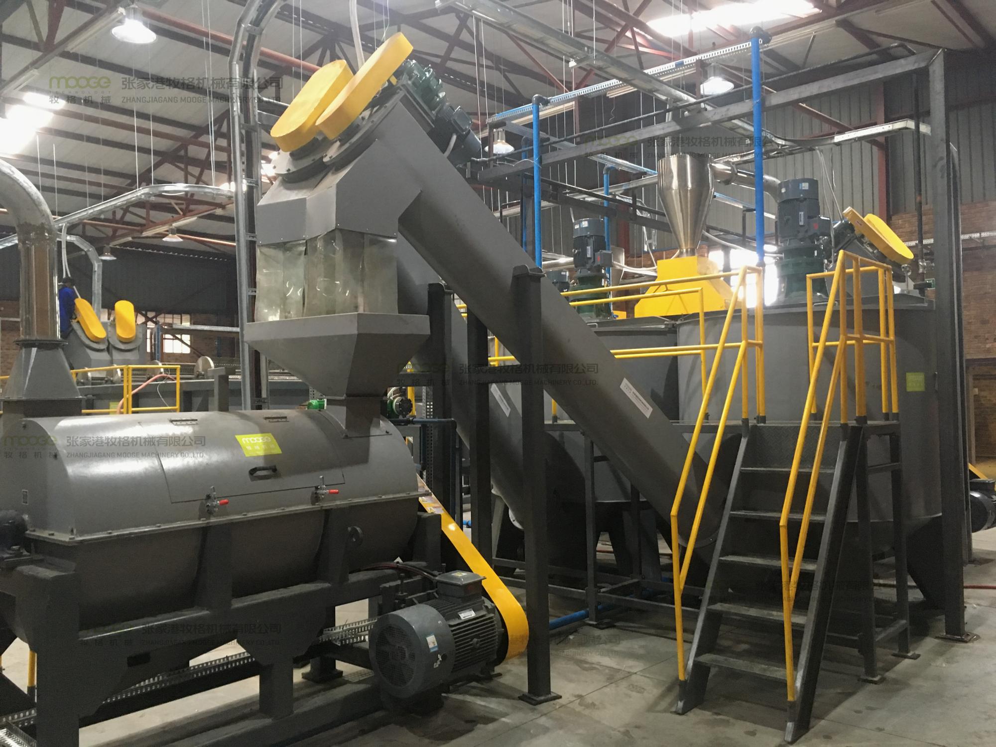 PET PP Centrifugal Spin Dryer HDPE Plastic Bottle Crusher