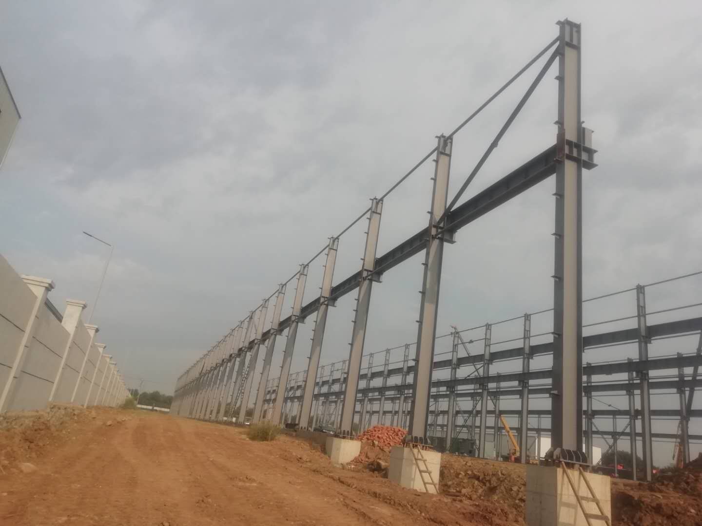 Rigid Portal Frame Prefabricated Steel Structural Building One Stop Solution