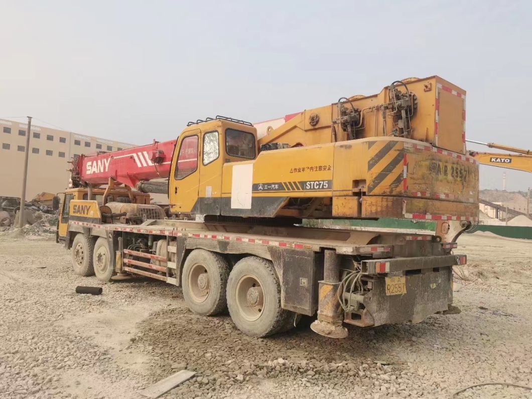 2013 Suny Truck Crane of 100ton