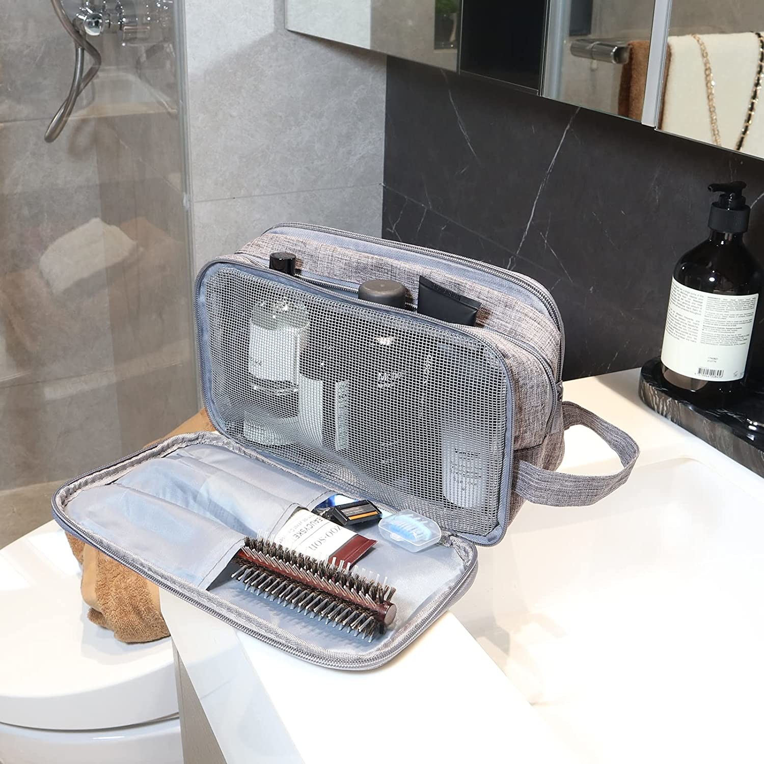 High Quality Toiletry Bag for Men Shockproof protective &Storgae Water-resistant Travel Toiletry Organizer Dopp Kit