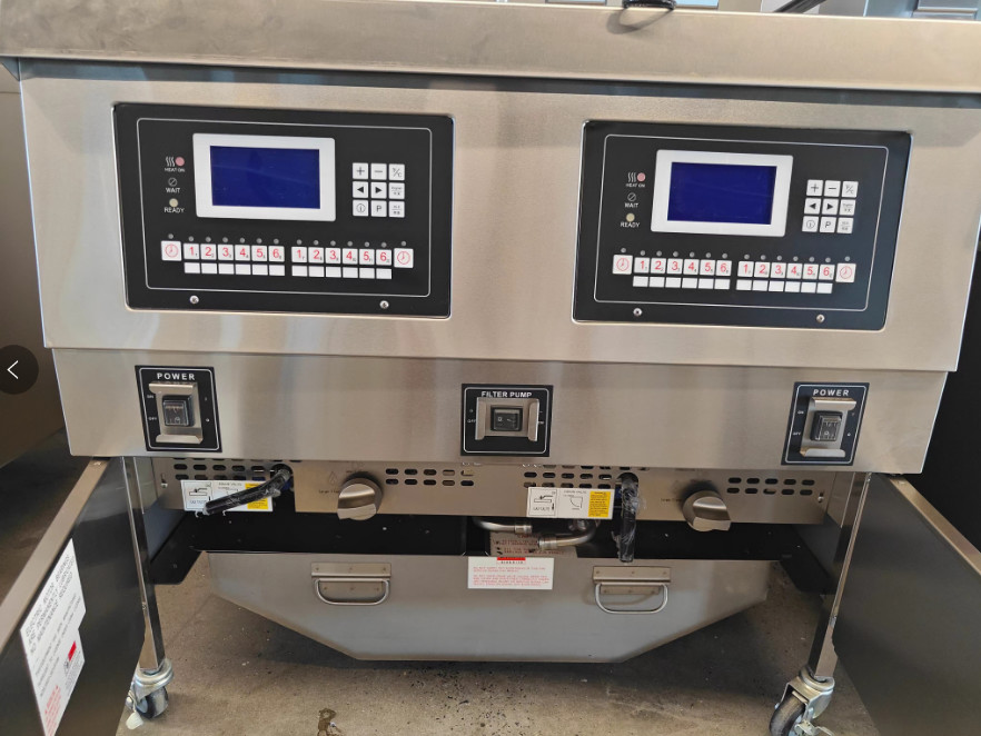 Two Pots Four Baskets Gas Heating Chips Open Deep Fryer With Oil Filtration