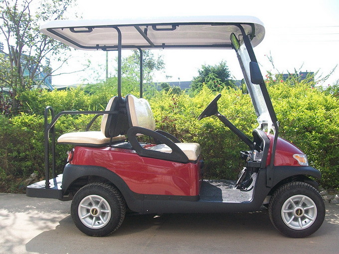 Club Four Seater Golf Cart , Battery Powered Golf Cart With Aluminum Alloy Beam