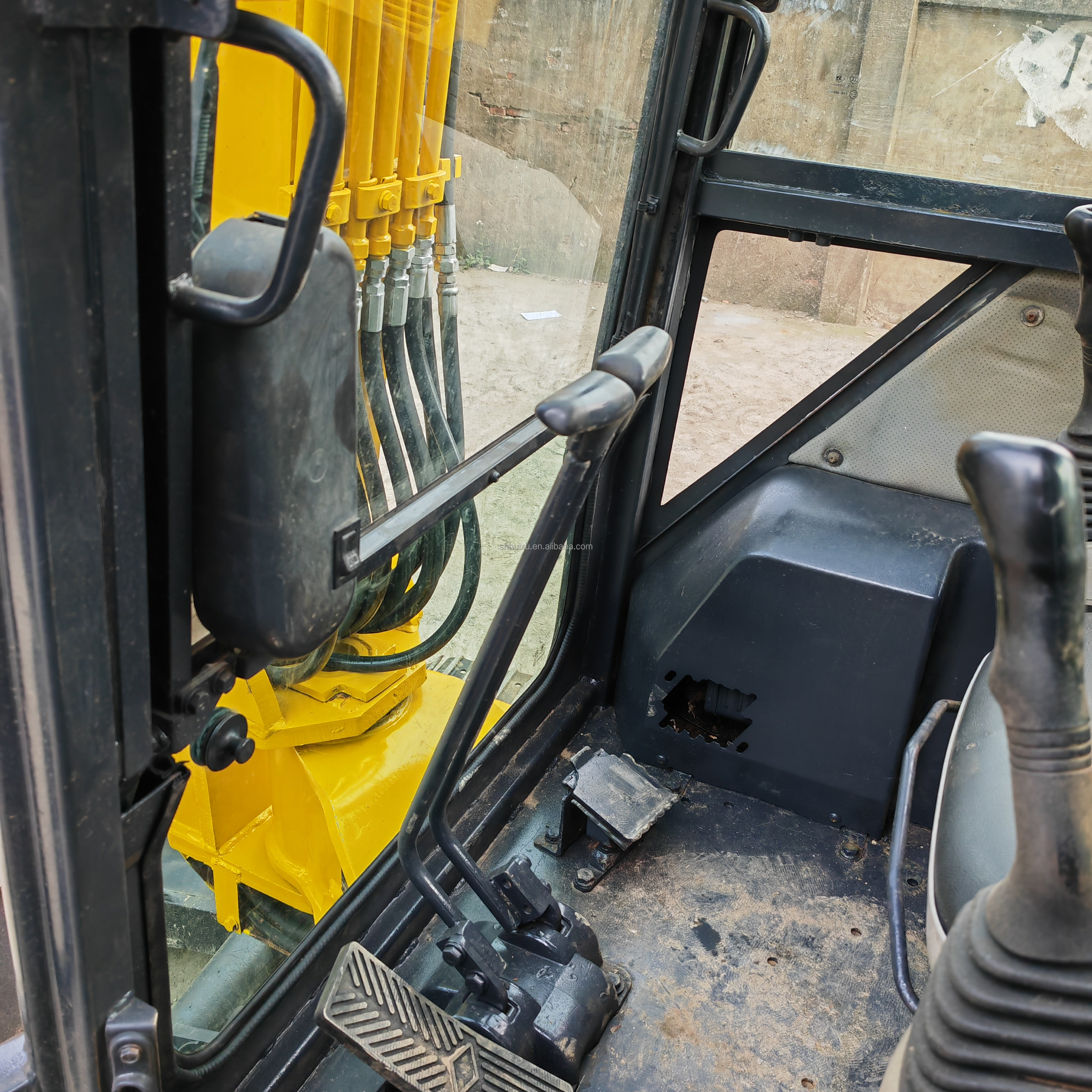 Used mini excavator Komatsu PC40MR small digger used machinery mini excavators crawler Komatsu PC40MR factory price