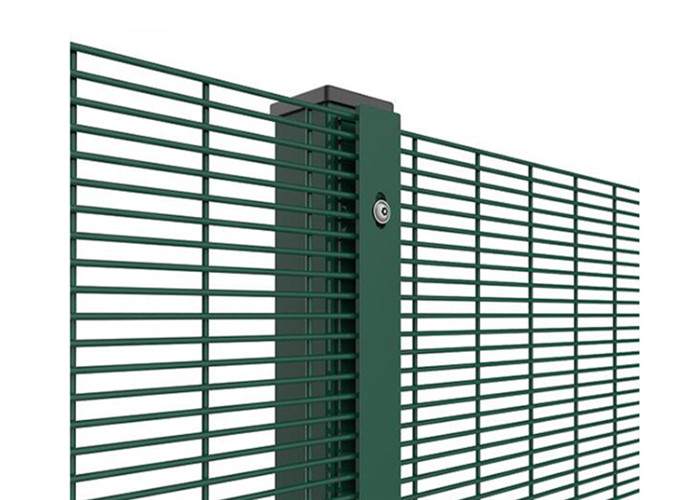 Durable Welded 358 Anti Climb Security Fence 3'' X 0.5'' X 8 Gauge For Airport
