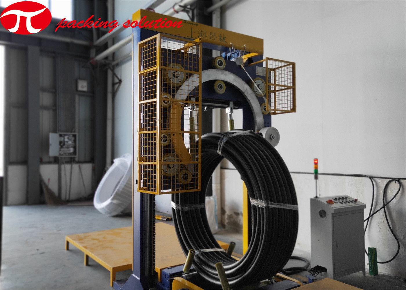 High Table Easy Loading Plastic PE Pipe Coil Verticl Packing Machine 600mm OD