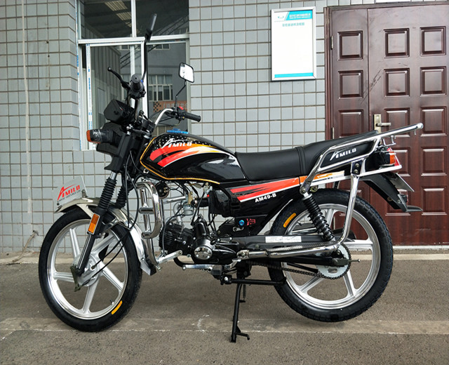 Chinese high quality motorcycle 125cc street bike for hot sale