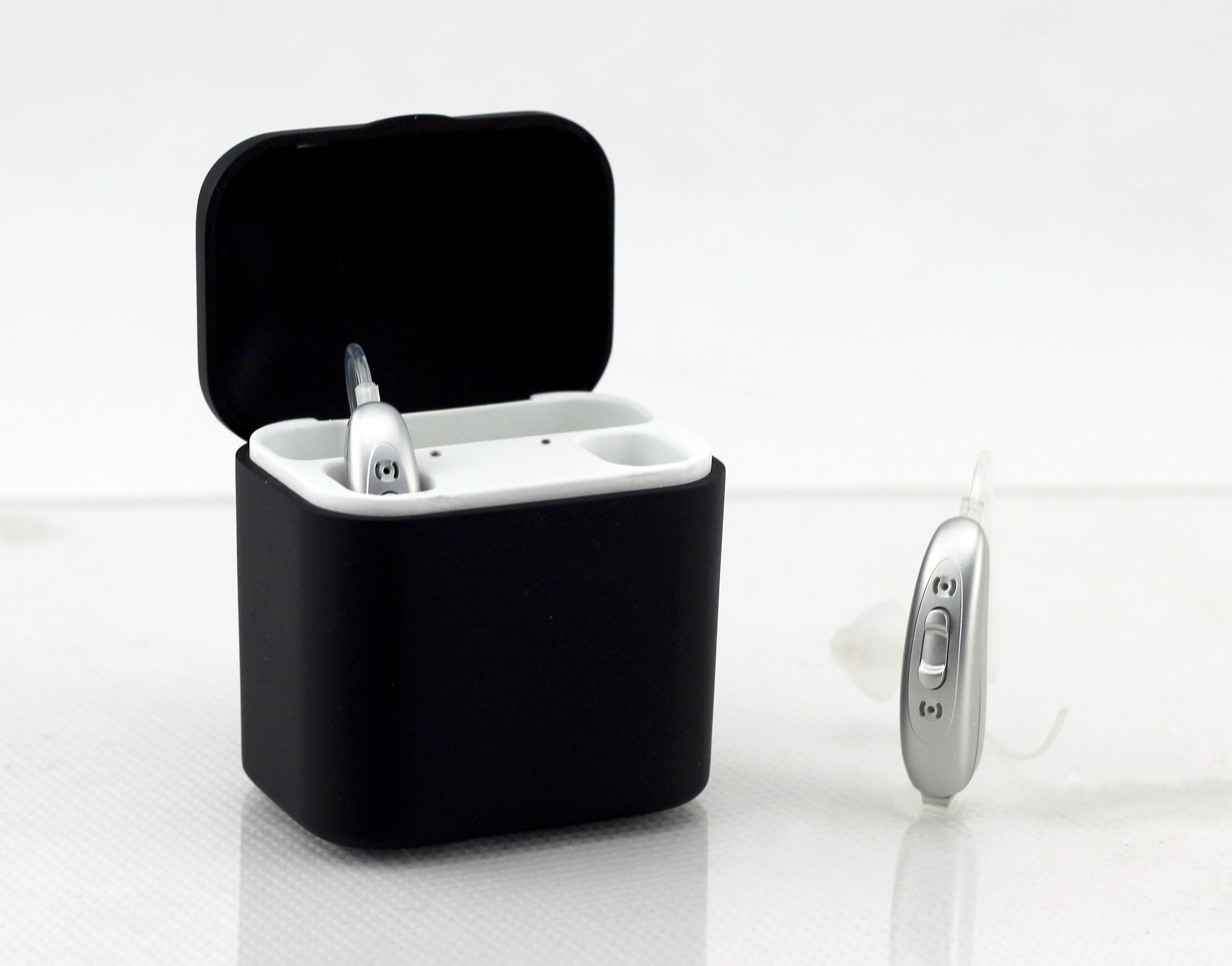 APP Control BTE Hearing Aids Dual Directional Microphone