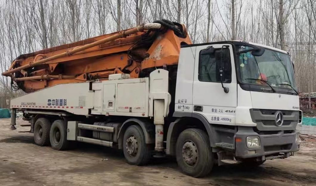 2012 Used Construction Machine Zoomlion 62m Concrete Pump Truck