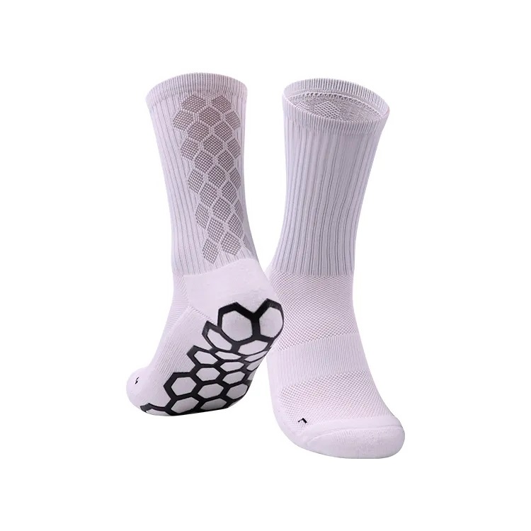 Standard Thickness Unisex Socks Customize Sports Socks with Classic Design