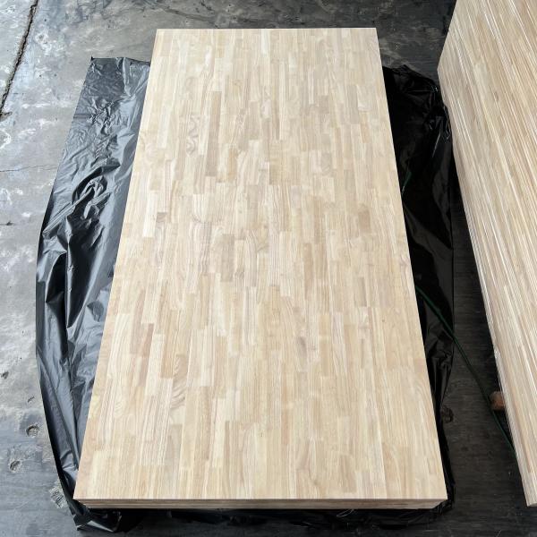 Buy cheap Thickness 8-40mm Rubber Wood Finger Joint Board Lightweight Natural from wholesalers