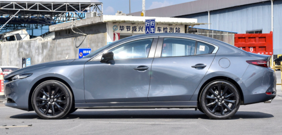 Mazda 3 Axela 2022 2.0L Automatic Smart Edition 4 door 5 seat compact sedan