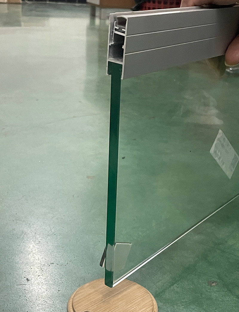 Co Extruded PVC Weather Stripping 10mm Glass Door Strip waterproof