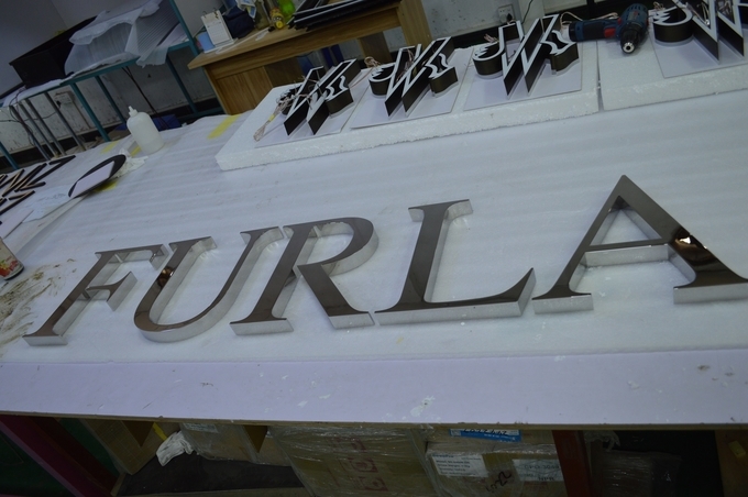 Polished Plated Wall Metal Letters Signs 3 - 10mm Depth
