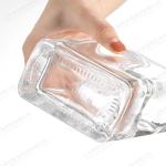 Rubber Stopper Sealing Type Square Flint Shape Spirits Bottles 700ml 750ml for